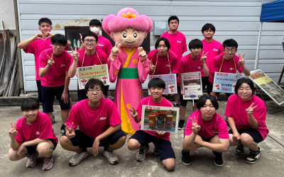 さなぶり_うめ子ちゃん5集合